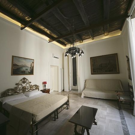 Area Angioina Suites เนเปิลส์ ภายนอก รูปภาพ